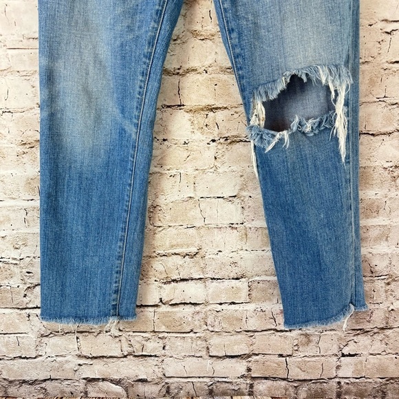 Current/Elliott Womens Size 26 The Vintage Cropped Slim Jeans Raw Hem Distressed - Picture 3 of 7